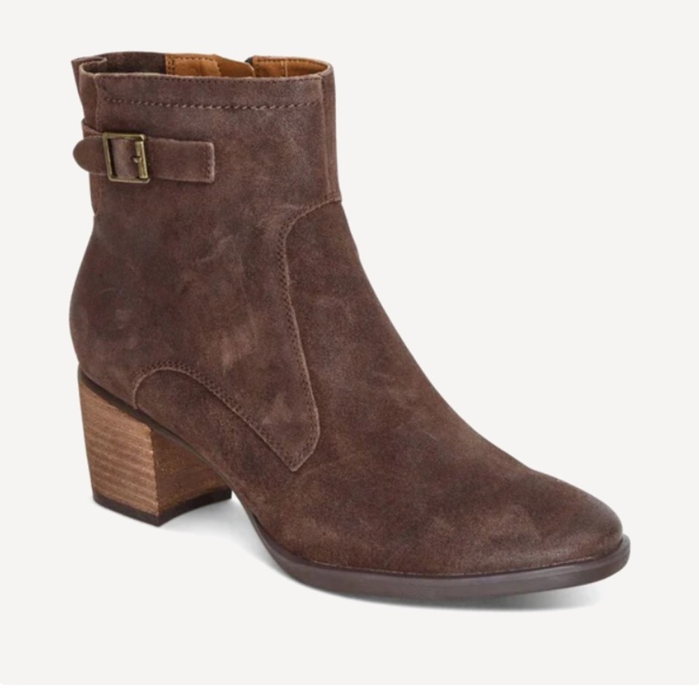 New Aetrex Rubi Arch Support Dark Brown Size 6.5, Boots Women's Suede, $179